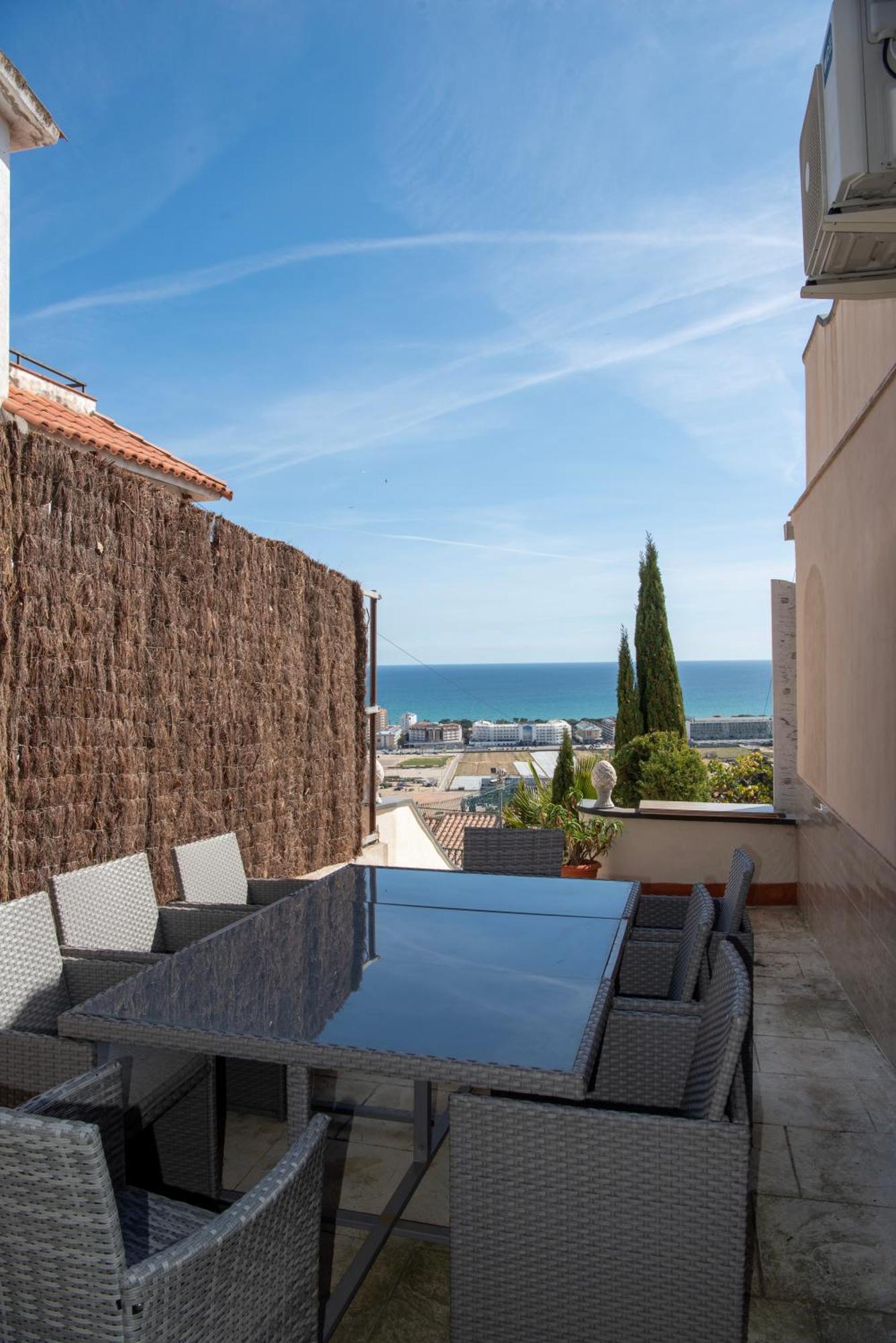 Serenity Panoramic View Villa *